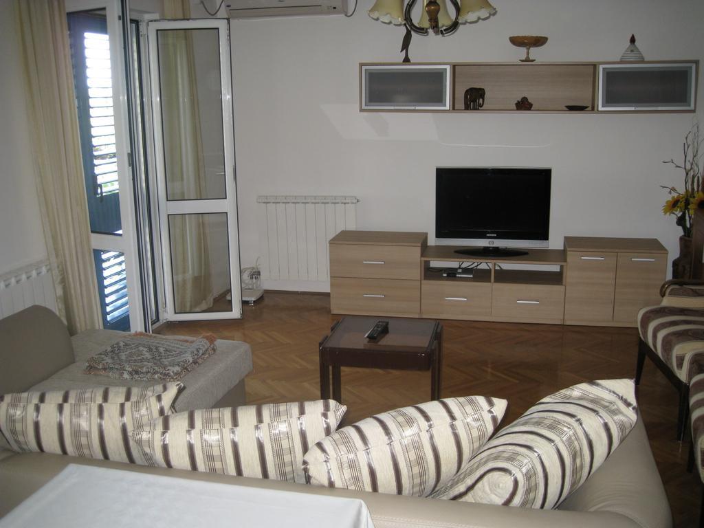 Apartmani Famelja Jovanovic Sveti Stefan Pokój zdjęcie