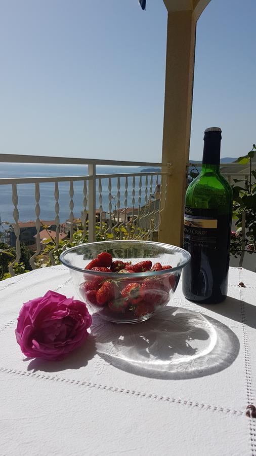 Apartmani Famelja Jovanovic Sveti Stefan Zewnętrze zdjęcie
